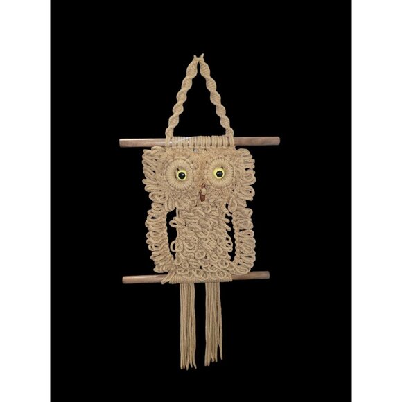 Vtg 70s Jute Wood Handmade Yarn Macramé Owl Hanging Boho Hippie Home Decor Retro - Picture 1 of 7